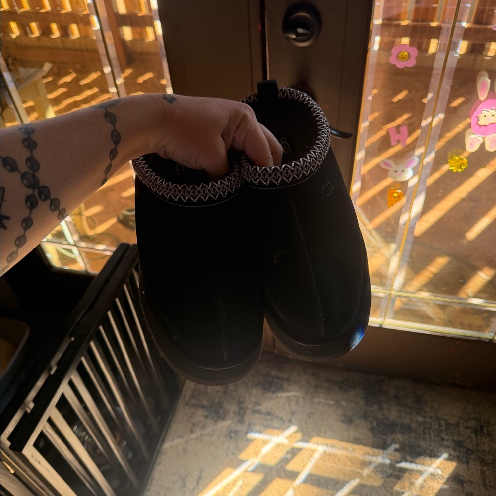 UGG Black Slip-On Women's Slippers